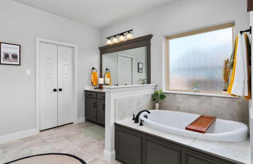 The Noble House Near Magnolia & Baylor W Pool - Photo 75