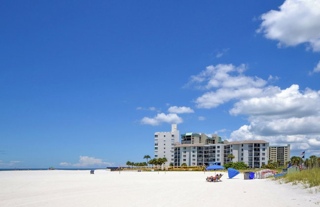 Waves by Distinctive Beach Rentals - Photo 67