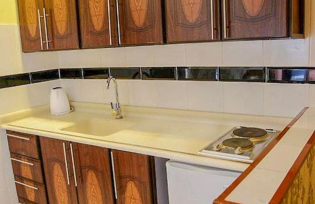 Al Ghubaishi Plaza - Photo 28