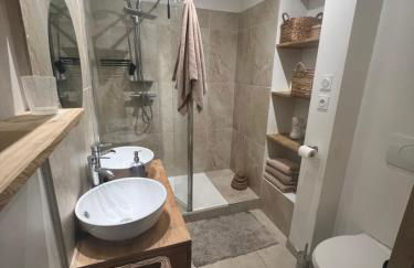 Duplex quatre pièces - une chambre bébé à 5 minutes de la plage - Foto 9