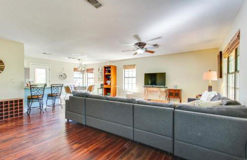 Waterfront Pass Christian Oasis about 2 Mi to Beach! - Foto 4