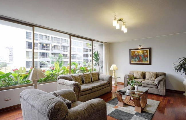 Central Apart in San Isidro - Lima - Photo 20