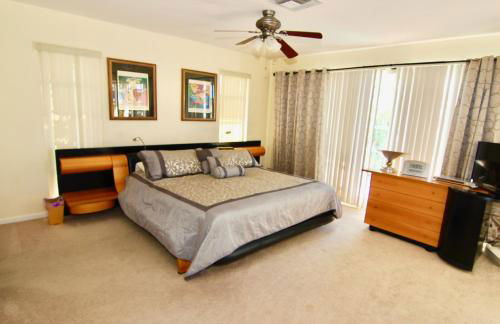 Villa Marco Island - Photo 51