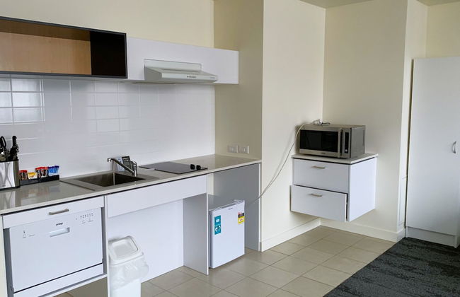 Hotel Diana South Brisbane - Photo 17