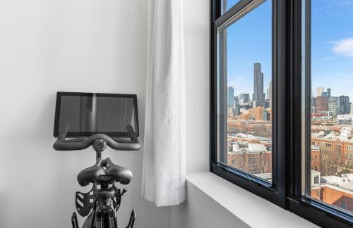Modern Historic Loft 19ft Ceilings, Gym, Heated Parking, Skyline Views, Balcony - Foto 26