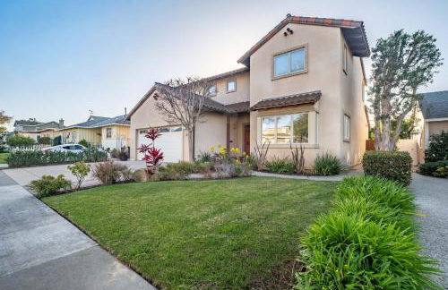 Luxury Retreat with Private Yard close to Beaches and FIFA Sleeps 10 - Foto 37