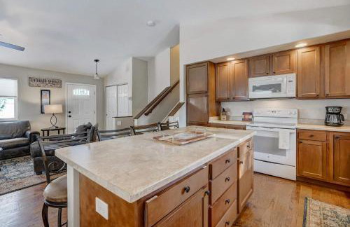 Cresthaven Hall 2 Mins to UCCS Family Fun & BBQ - Foto 16