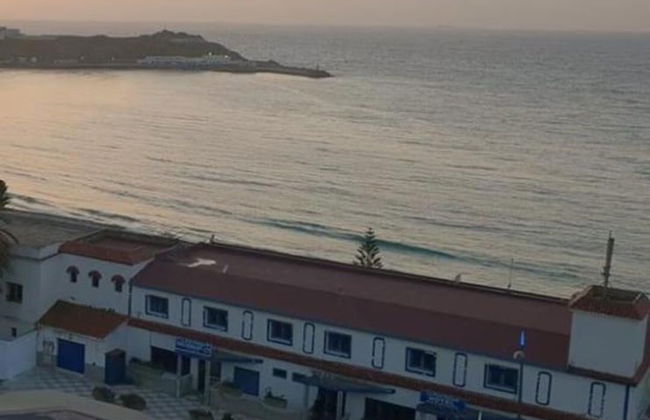 Inviting 1-bed Apartment in Ksar Sghir - Photo 10