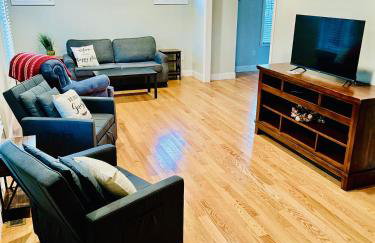 Maplewood Retreat Sleeps 6 Kingston NH by Vacation Your Way - Foto 1