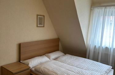 Apartment 19 - Photo 1