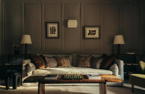 Hyll Hotel - Photo 19