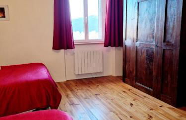 Le Chardon Bleu, jardin, centre-ville, Saint-Côme-d'Olt - Photo 42