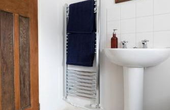 Character cottage in the heart of Uplyme. - Foto 5