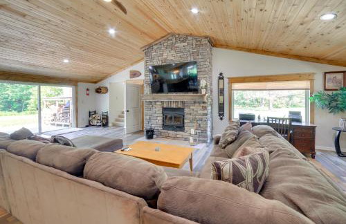 Champion Vacation Rental with Fire Pit! - Foto 9