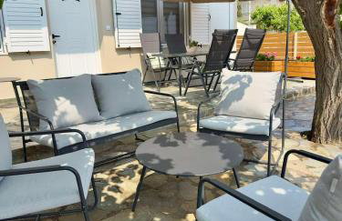 Sea Lilly - Photo 41