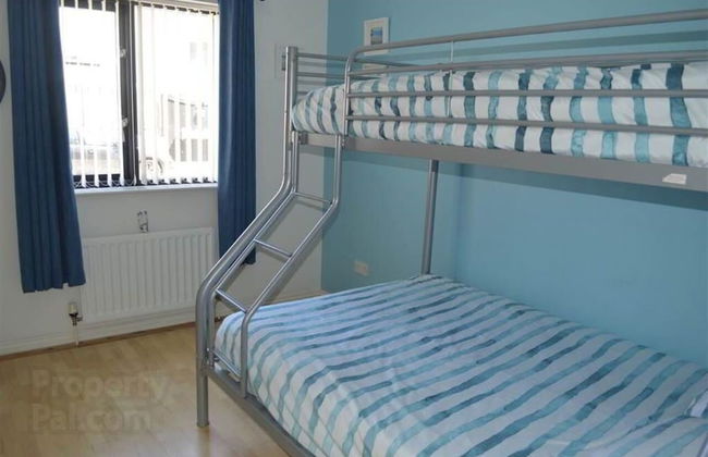 Portrush Penthouse Stunning Harbour & Atlantic Views - Photo 5