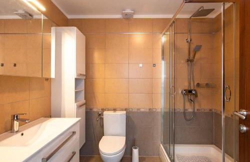 House Zrile with garden and jacuzzi - Foto 35