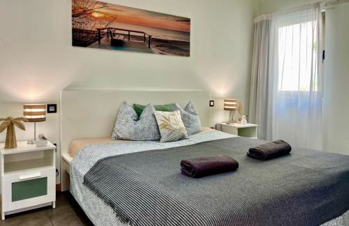 Casa Tucan - two bedrooms, heated pool, city and ocean views - Foto 2