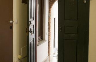 Sotto i merli - Foto 4