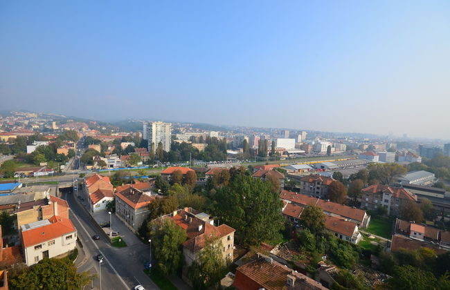 Rupa pod oblacima - Foto 33