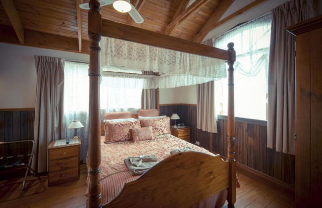 Sanctuary Park Cottages - Photo 25