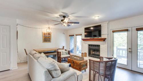 Inviting Home with Golf Course View in Diamondhead! - Foto 3