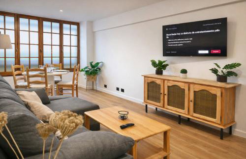 Parking gratis vigilado 24H Tranquilo Apartamento Centro de Vigo Vialia - Foto 2