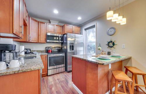 Heart of Historic District Pet-Friendly Home! - Photo 9