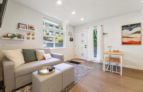 Travelers Dream, Walk to Space Needle, Firepit, cornhole - Foto 20