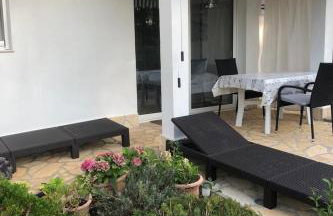 Grapevine Studio Apartment - Photo 18