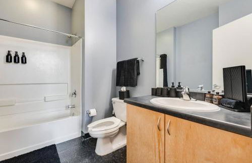 West Loop - City Views With In & Out Parking 4 - Foto 13