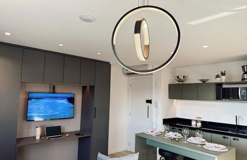 Loft 1812 - 200m Vila Germânica Piscina-Garagem - Photo 8