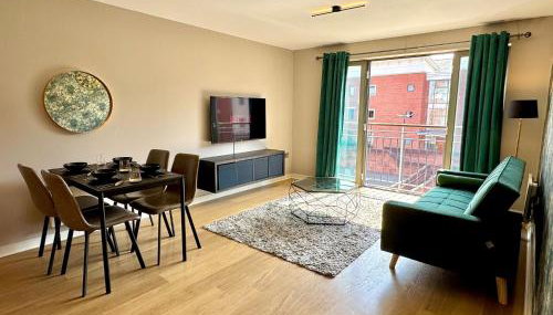 Luxury City Stay, close to Station & Centre Shops - Foto 1