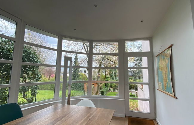 The Pink House, Uccle - Photo 2