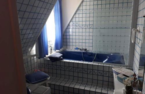 Chambres d'Hôtes la BAKATA près de DEAUVILLE - Foto 21