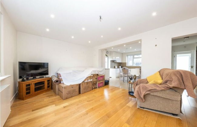 Beaconsfield - Photo 10