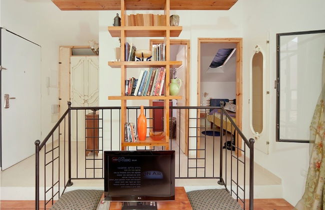 Charming Sunny Haven with Balcony by Sea N Rent - Foto 7