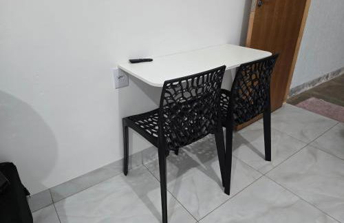 Flat completo 7 com ar condicionado e local calmo e tranquilo - Foto 10