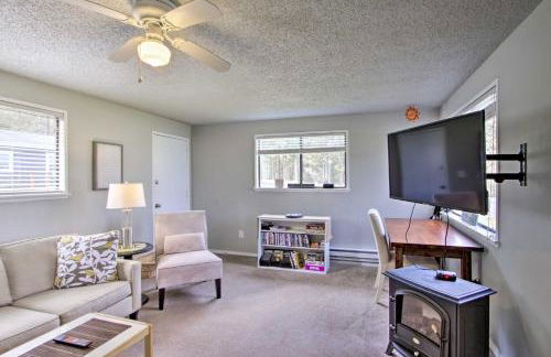 Waterfront Anderson Island Home with Kayaks - Foto 12