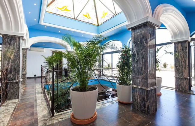 Unique Villa With Outdoor hot tub - Photo 26