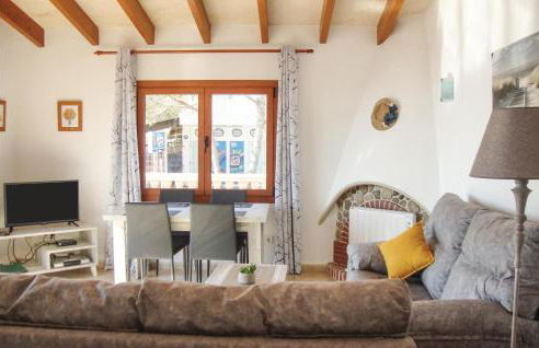 Cozy Home In Ses Covetes With Wifi - Photo 19