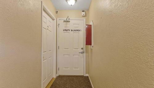 Tranquil 2BR Apt Mpls - 8073 Apt 1 - Foto 4