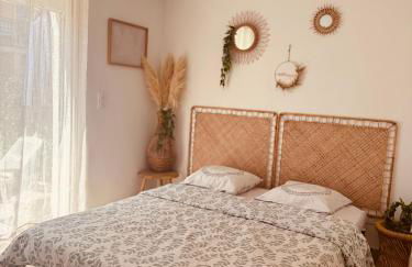 LE TERRACOTTA COTE D'AZUR - Proche PLAGE - Terrasse & Confort - CLIM - Parking et Wifi Gratuit- OFFRE SPECIALE - Foto 2