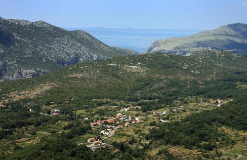 Apartments with a parking space Ostrvica, Omis - 12674 - Photo 26