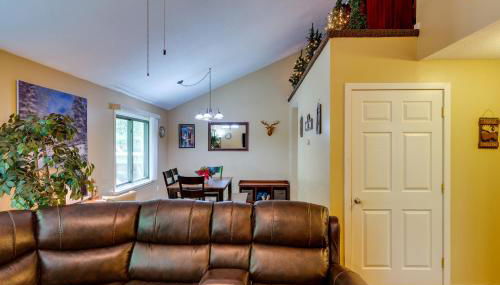 Bartlett Townhome with Balcony 1 Mi to Ski Resort! - Foto 5