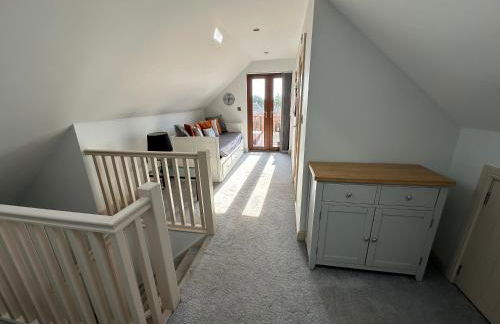 32 Cherry-Lodge-Tranquil-Hot Tub-Fishing Lake-7m to beach - Foto 8