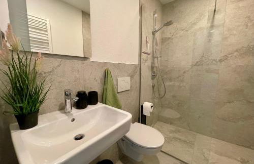 Goldstadt Comfort Suite - City Apartment Schlössle - Foto 41