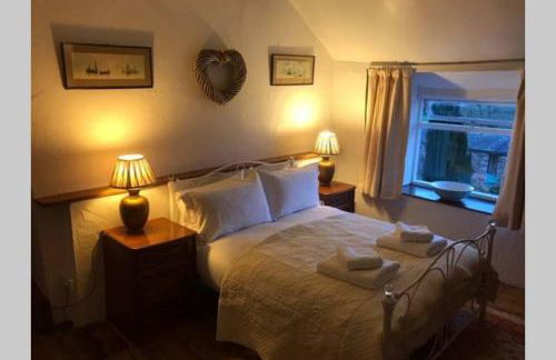 Historic 17th century farmhouse in Wales - Foto 24