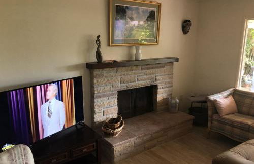 La Mesa House, a large modern home - Foto 19