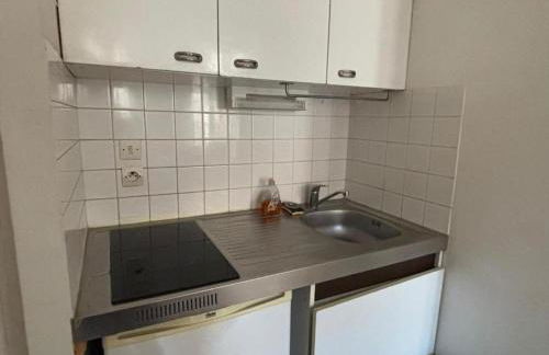 Studio proche de la gare SNCF - Photo 8